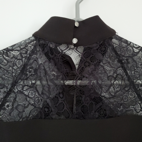 BNWT RW&CO Lace Halter Sleeveless Blouse - Picture 5 of 7